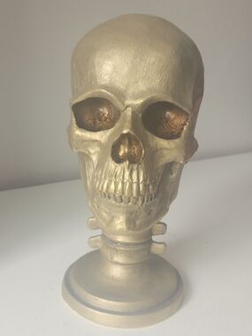 Gold Decorative Skull Figurine Bust On Pedestal 10 In Gothic Halloween